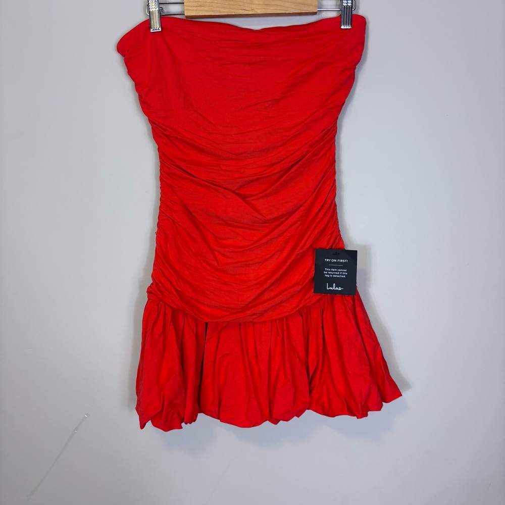 New Lulu's Vibrant Red Strapless Peplum Hem Dress Medium